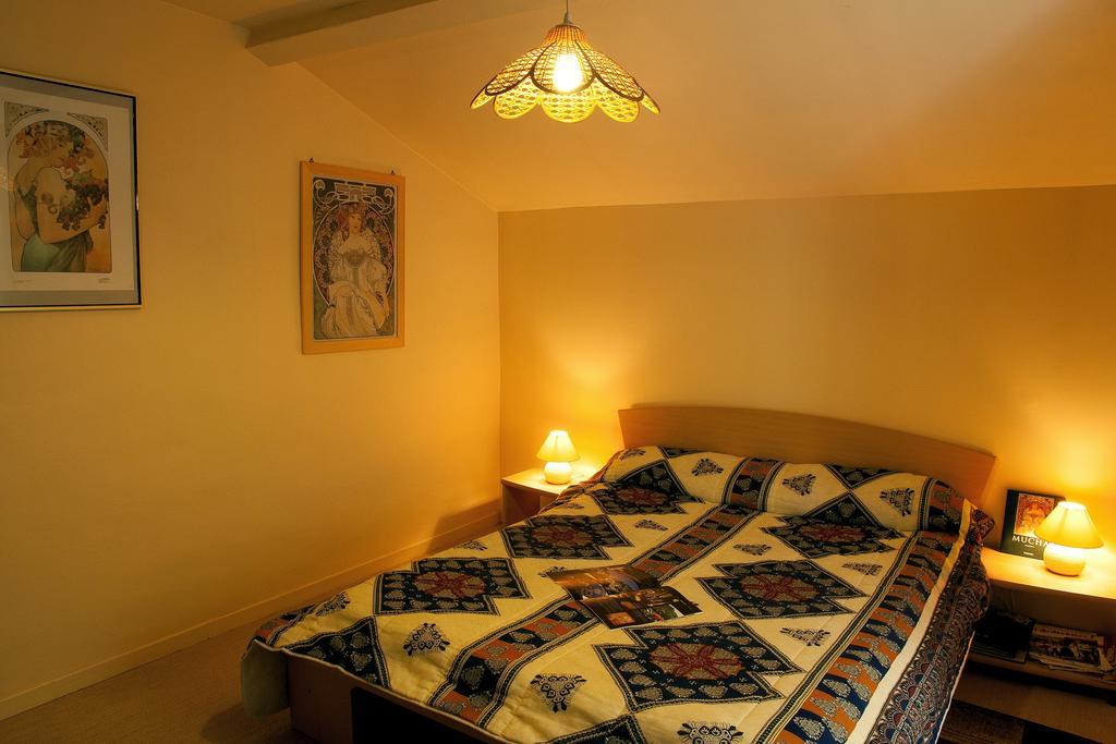 Moulin De Cornevis Bed And Breakfast Privas Phòng bức ảnh
